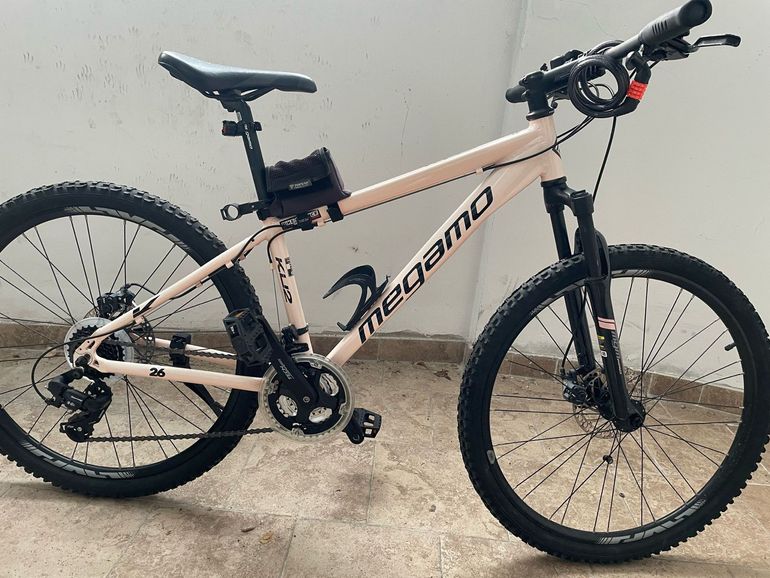 Used Megamo KU2 2023 Mountainbike, Weiß — image 1 of 3