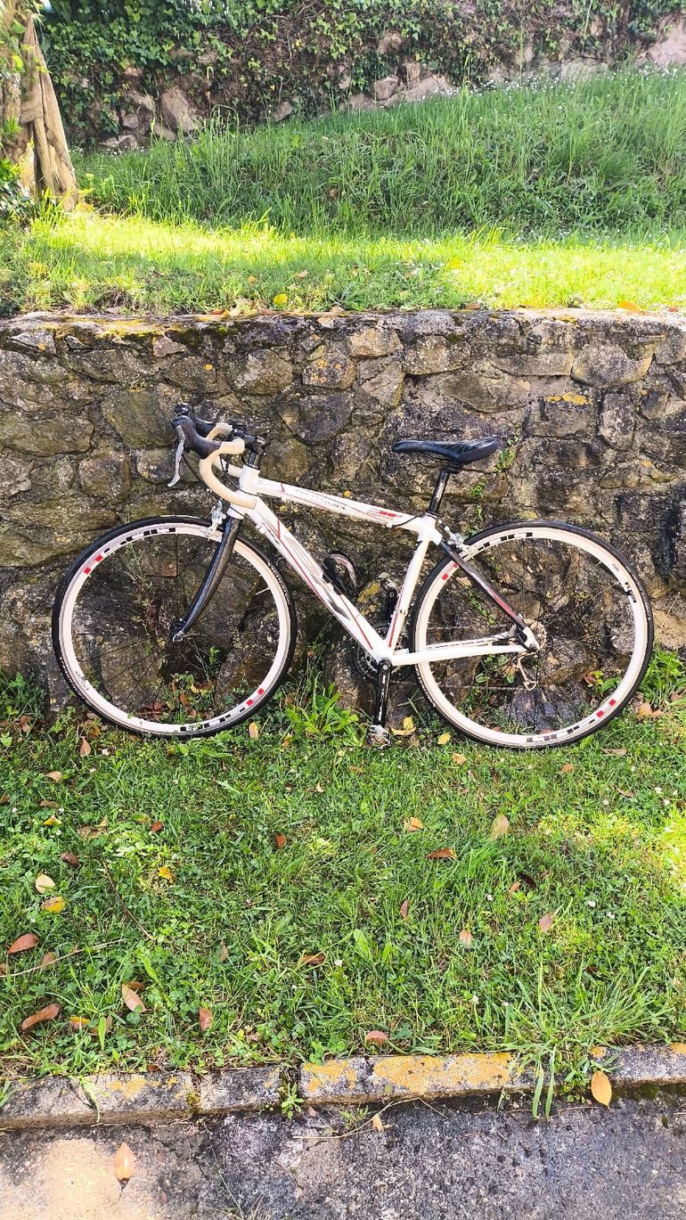 Used BH Contour 2015 Road & Gravel, White — image 3 of 32
