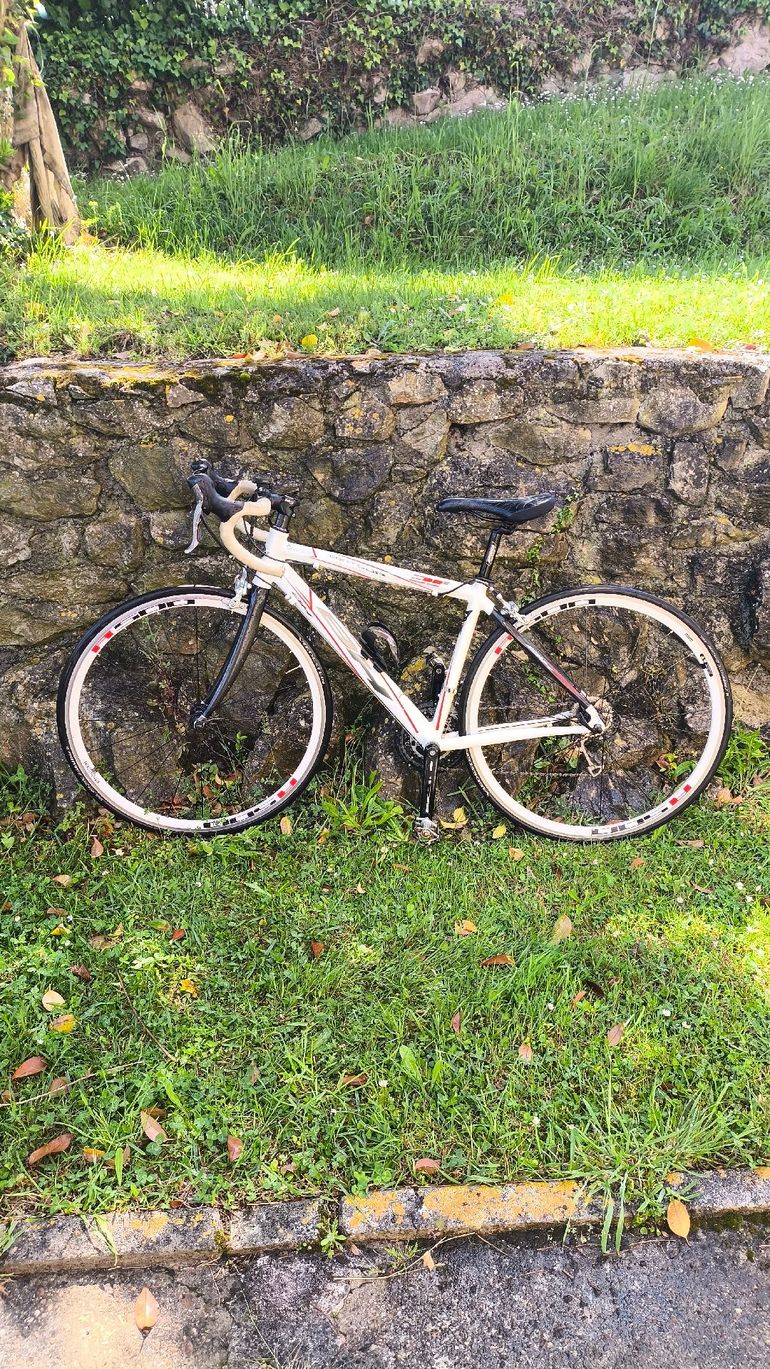 Used BH Contour 2015 Road & Gravel, White — image 2 of 32