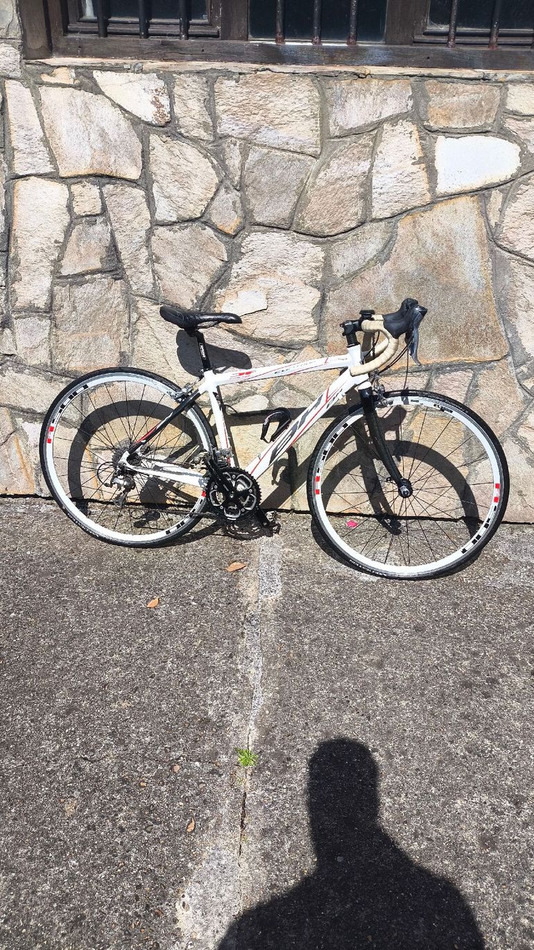 Used BH Contour 2015 Road & Gravel, White — image 12 of 32