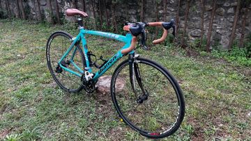 Použité Bianchi Via Nirone 7 2009 Road & Gravel — obrázek 5 z 6