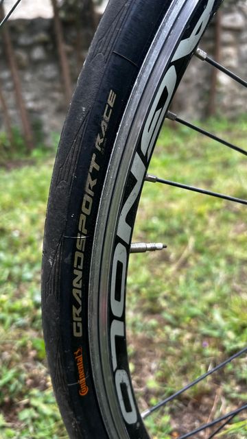 Použité Bianchi Via Nirone 7 2009 Road & Gravel — obrázek 4 z 6