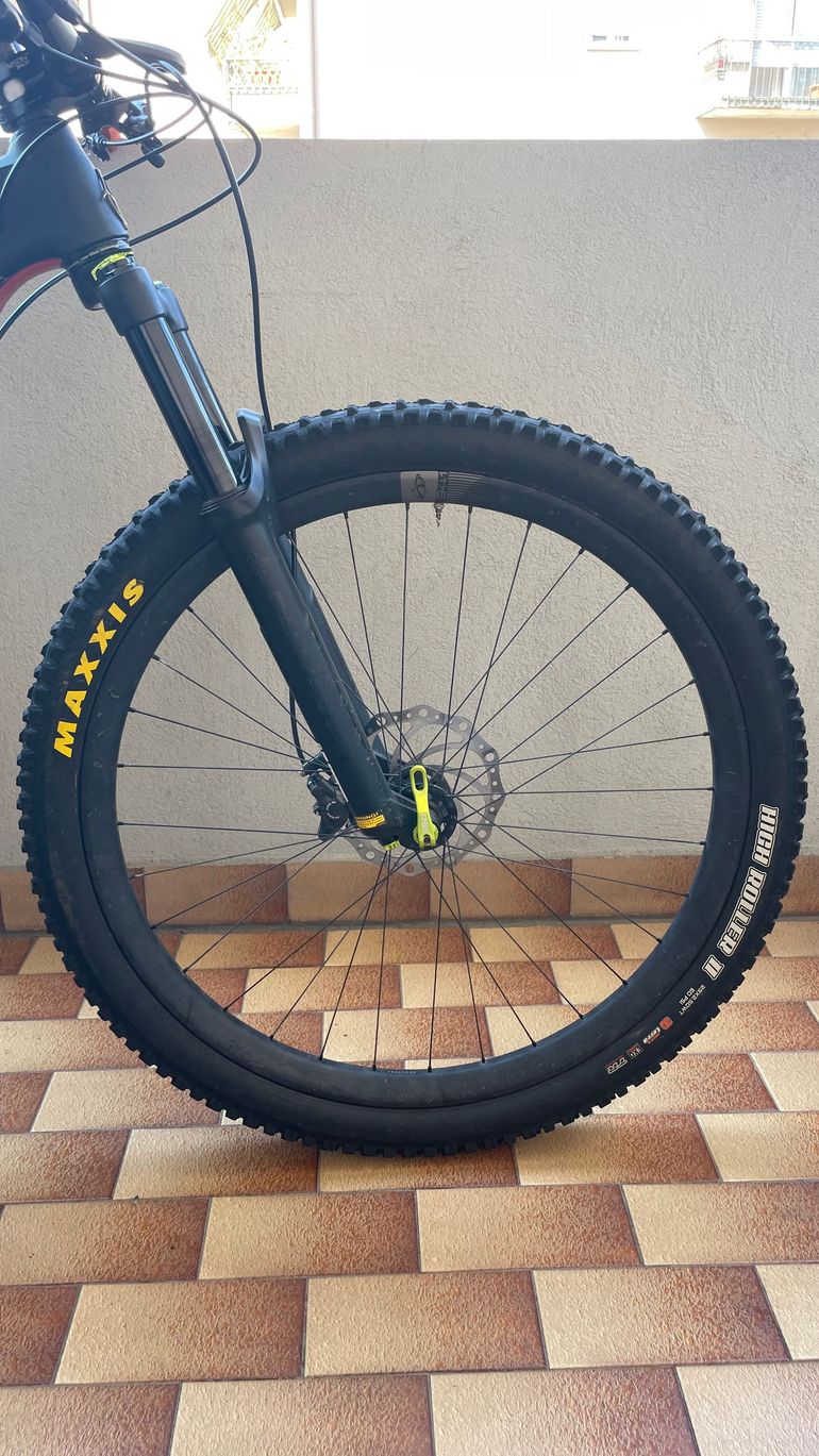 Used Ibis Cycles Ripley V2 2017 Mountainbike, Black — image 5 of 10