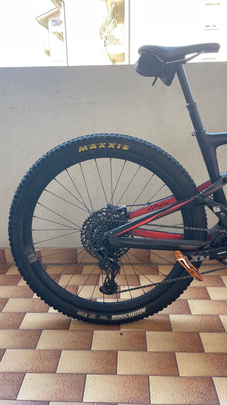 Used Ibis Cycles Ripley V2 2017 Mountainbike, Black — image 4 of 10