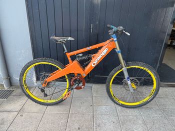 Orange, Patriot 2001