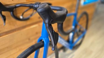 Used BMC Roadmachine TWO 2024 2024 Road & Gravel — image 9 of 12