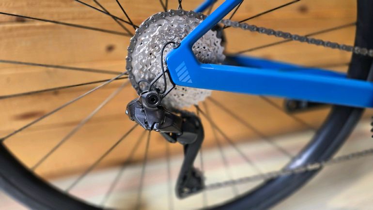 Used BMC Roadmachine TWO 2024 2024 Road & Gravel — image 6 of 12