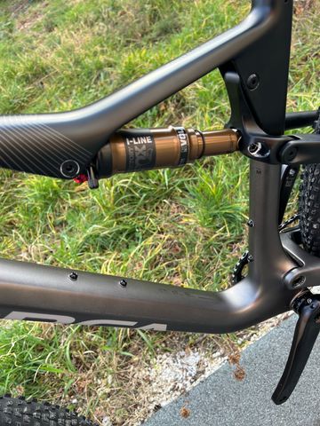 Gebrauchtes Orbea OIZ M-PRO 2024 2024 Mountainbike, Hellgrau, 29 — Bild 7 von 7