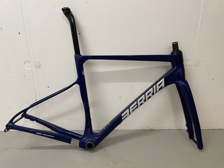 Used Berria BELADOR BR LTD Frameset 2024 Road & Gravel — image 1 of 4