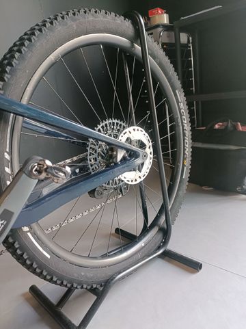 Used Orbea Oiz SRAM GX 2021 Mountainbike, Blue — image 6 of 26