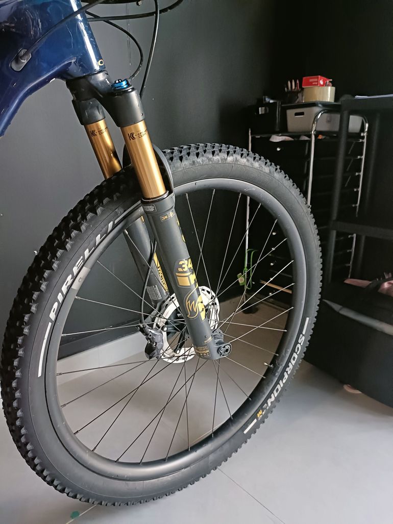 Used Orbea Oiz SRAM GX 2021 Mountainbike, Blue — image 20 of 26