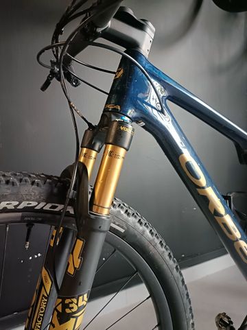 Used Orbea Oiz SRAM GX 2021 Mountainbike, Blue — image 9 of 26