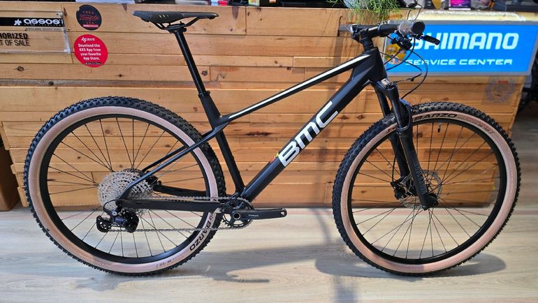 Used BMC Twostroke 01 FIVE 2023 2023 Mountainbike, Black, 29 — image 1 of 3