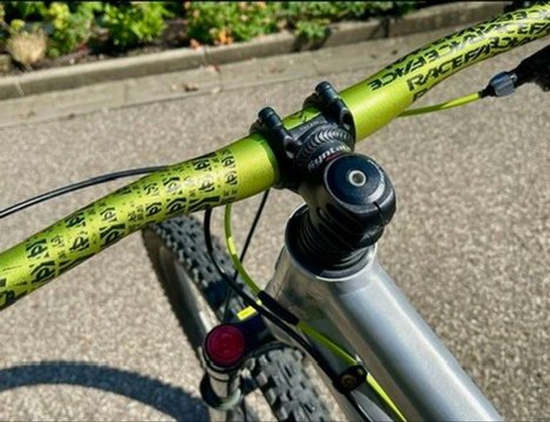 Used Liteville 301 MK11.2 2018 Mountainbike, Light Gray — image 5 of 11