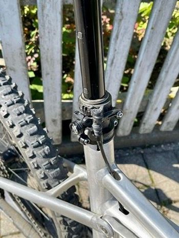 Used Liteville 301 MK11.2 2018 Mountainbike, Light Gray — image 8 of 11