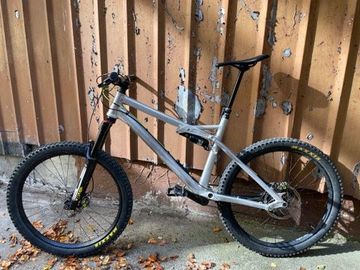 Used Liteville 301 MK11.2 2018 Mountainbike, Light Gray — image 2 of 11