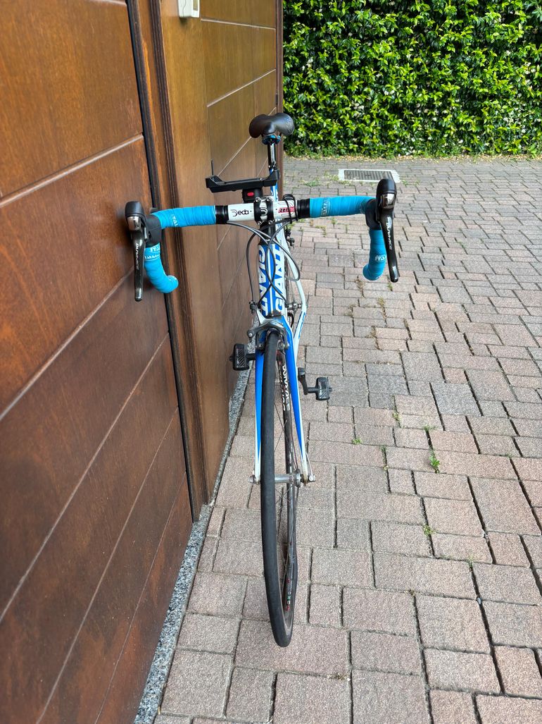 Tweedehands Giant Tcr Shimano Dura Ace 2012 Road & Gravel — afbeelding 3 van 13