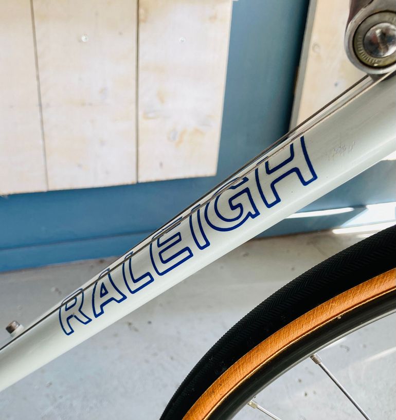 Raleigh Road Ace 1984 1984 Road & Gravel usato, Blu — immagine 14 di 17