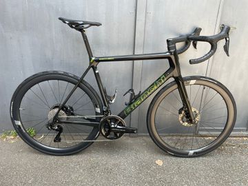 Używany Bianchi Specialissima - Dura Ace Di2 2022 2022 Road & Gravel