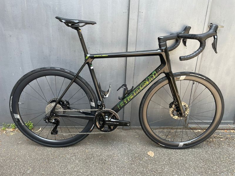 Gebrauchtes Bianchi Specialissima - Dura Ace Di2 2022 2022 Road & Gravel