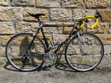 Specialized Epic Allez 1990 Road & Gravel de segunda mano, Negro — imagen 1 de 25