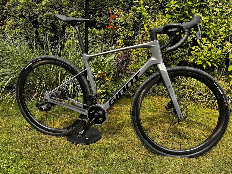 Road Bike Giant Revolt Advanced Pro 2021 Giant Revolt Advanced Pro