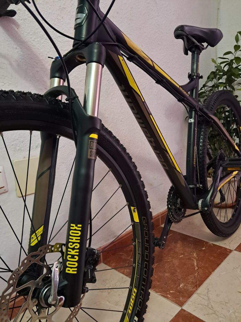Used Bergamont Bergamont Revox 6.3 Xt 29" Talla L 2025 Mountainbike — image 1 of 16