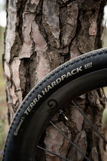 Used BMC URS 01 LT ONE 2024 2024 Road & Gravel, Purple — image 7 of 10