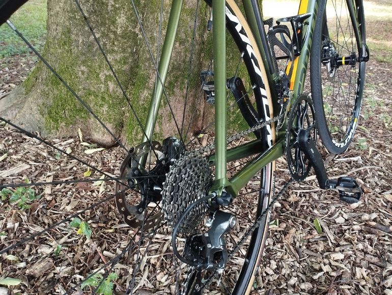 Used Cannondale Caad 12 Disc 2017 Road & Gravel, Green — image 5 of 8