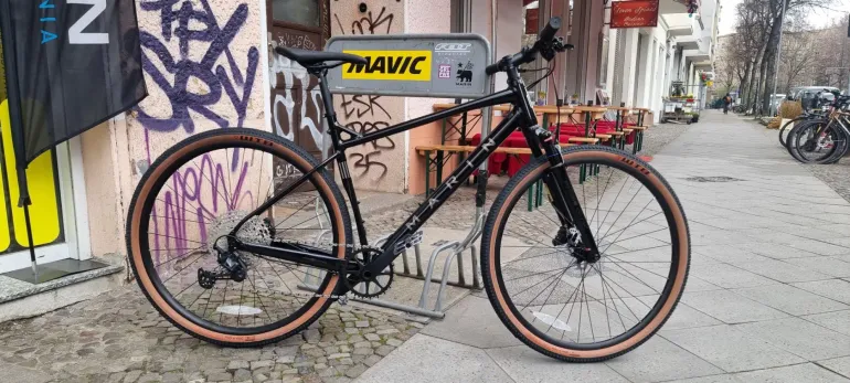 Used Marin DSX FS 2022 Road & Gravel, Black — image 1 of 8