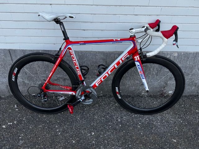 自転車本体 FOCUS IZALCO TEAM KATUSHA Focus IZALCO TEAM REPLICA KATUSHA 2011 - Specifications