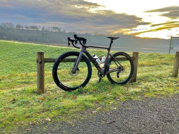 Used Giant Propel Advanced Pro 1 2023 2023 Road & Gravel, Purple — image 1 of 3