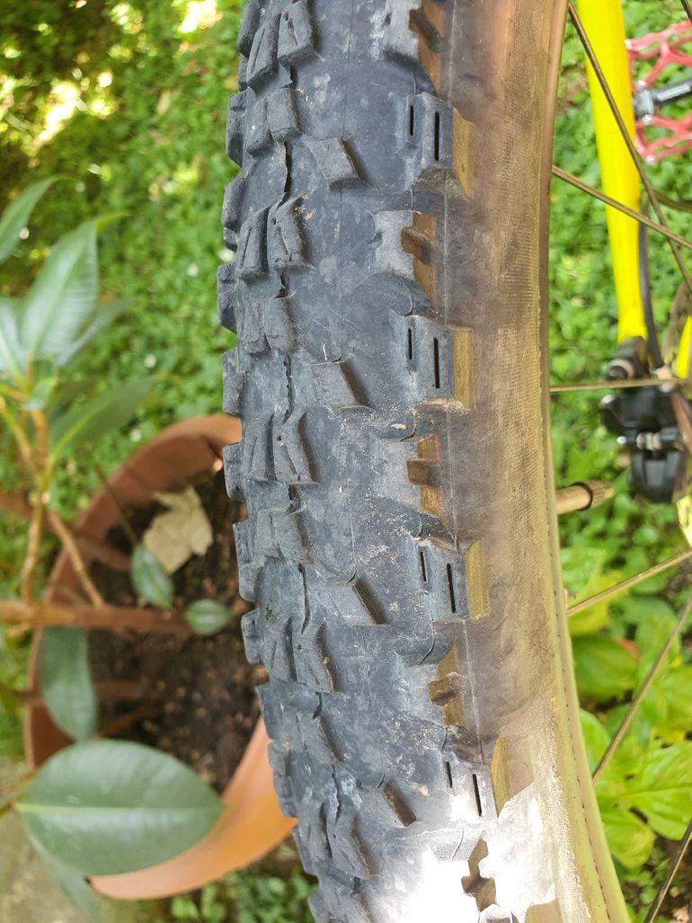 Použité Cannondale Trail Neo 4 2023 2023 Mountainbike — obrázek 16 z 24