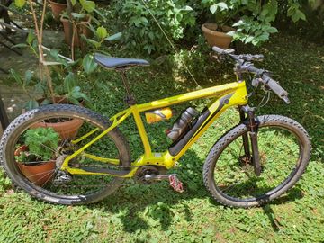 Použité Cannondale Trail Neo 4 2023 2023 Mountainbike — obrázek 1 z 24