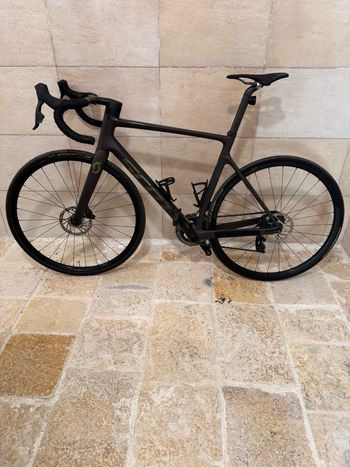 Used SCOTT ADDICT 2021 Road & Gravel, Black — image 2 of 5