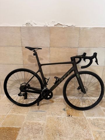 Used SCOTT ADDICT 2021 Road & Gravel, Black — image 1 of 5