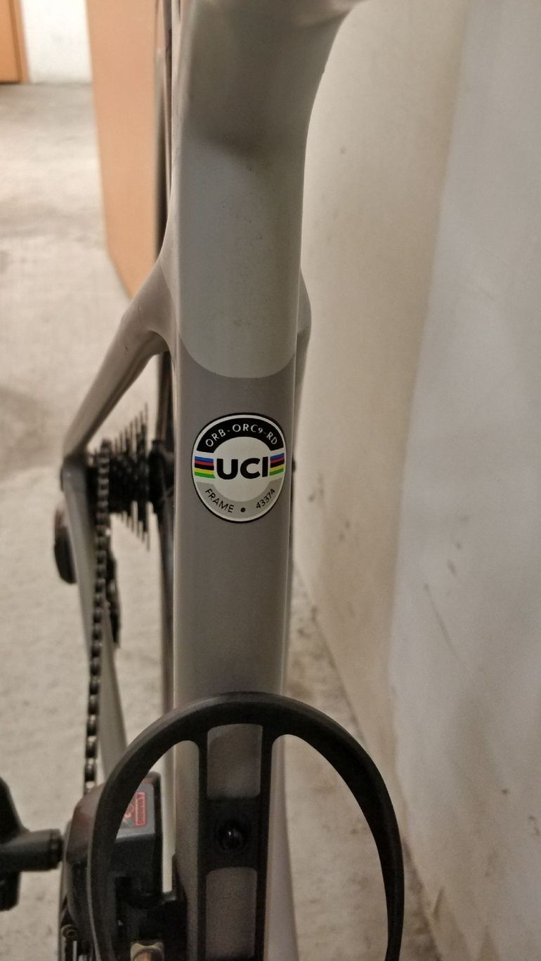 Used Orbea ORCA M20iLTD 2021 2021 Road & Gravel, Light Gray — image 5 of 7
