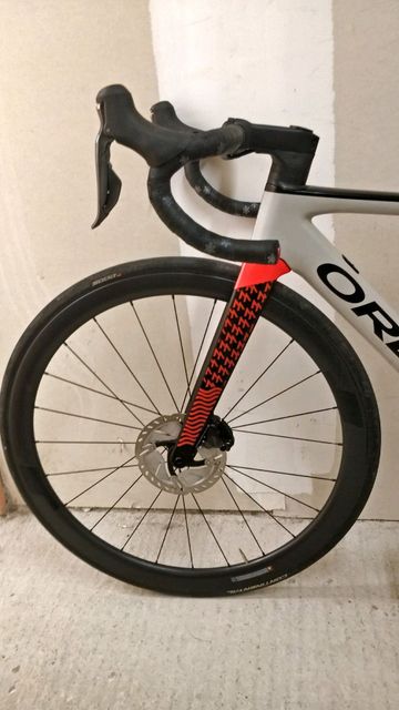 Used Orbea ORCA M20iLTD 2021 2021 Road & Gravel, Light Gray — image 4 of 7