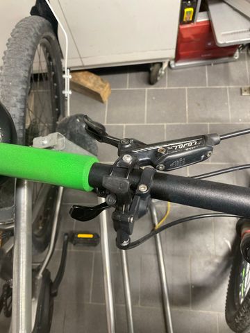 Used Merida Big.Seven Team Issue 2015 2015 Mountainbike, Black, 27.5 — image 9 of 9