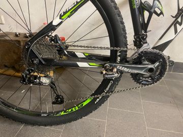 Used Merida Big.Seven Team Issue 2015 2015 Mountainbike, Black, 27.5 — image 3 of 9