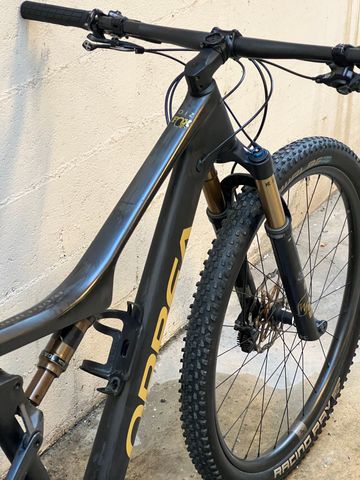 Used Orbea OIZ M PRO TR 2022 2022 Mountainbike, Black, 29 — image 3 of 6