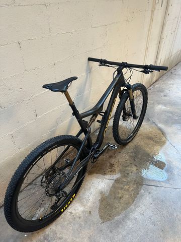 Used Orbea OIZ M PRO TR 2022 2022 Mountainbike, Black, 29 — image 2 of 6