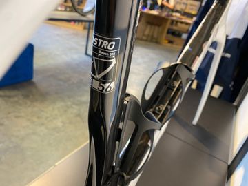 Used Factor Ostro VAM Premium Package 2025 Frameset 2025 Road & Gravel, White — image 2 of 8