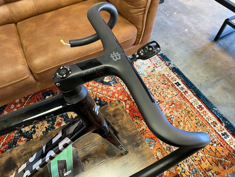 Used Factor O2 VAM Premium Package Frameset 2025 Road & Gravel, Black — image 8 of 10