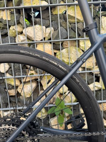 Used Canyon Roadlite 7 2023 Road & Gravel, Light Gray — image 5 of 16