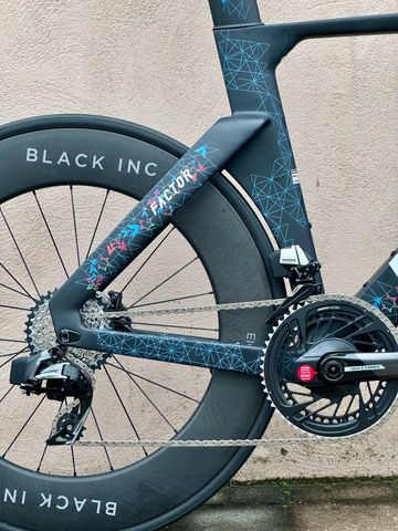 Used Factor Hanzo SRAM Force eTap AXS 2025 Road & Gravel, Black — image 2 of 16