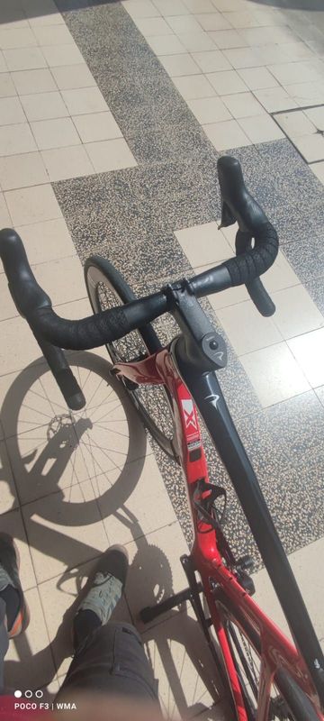 Used Pinarello X3 105 Di2 2024 2024 Road & Gravel, Red — image 5 of 5