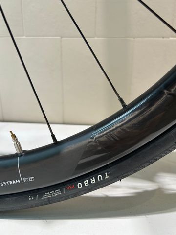 Used Specialized Aethos Shimano 105 Di2 2025 Road & Gravel, White — image 17 of 21