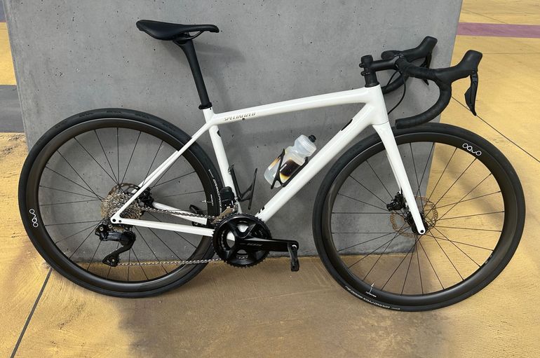 Used Specialized Aethos Shimano 105 Di2 2025 Road & Gravel, White — image 1 of 21