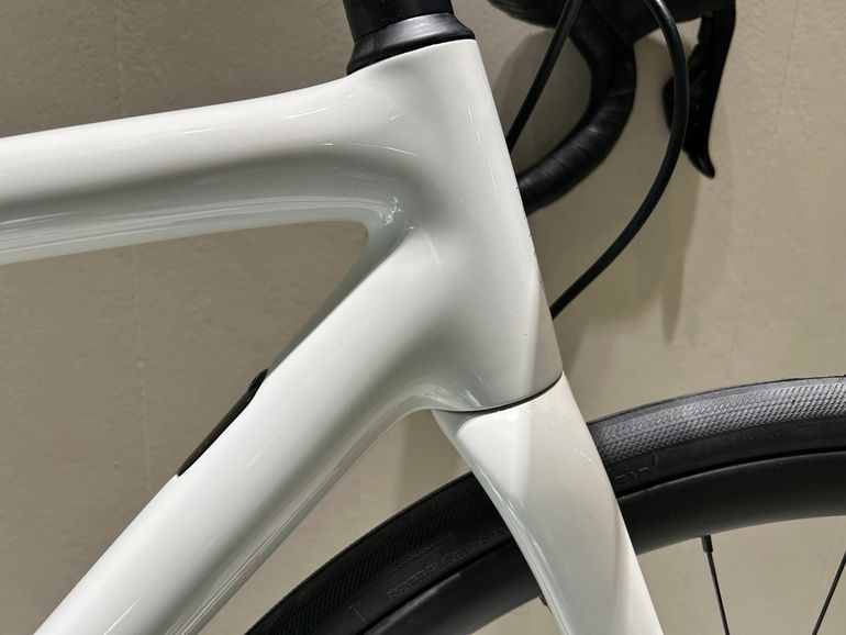 Used Specialized Aethos Shimano 105 Di2 2025 Road & Gravel, White — image 7 of 21